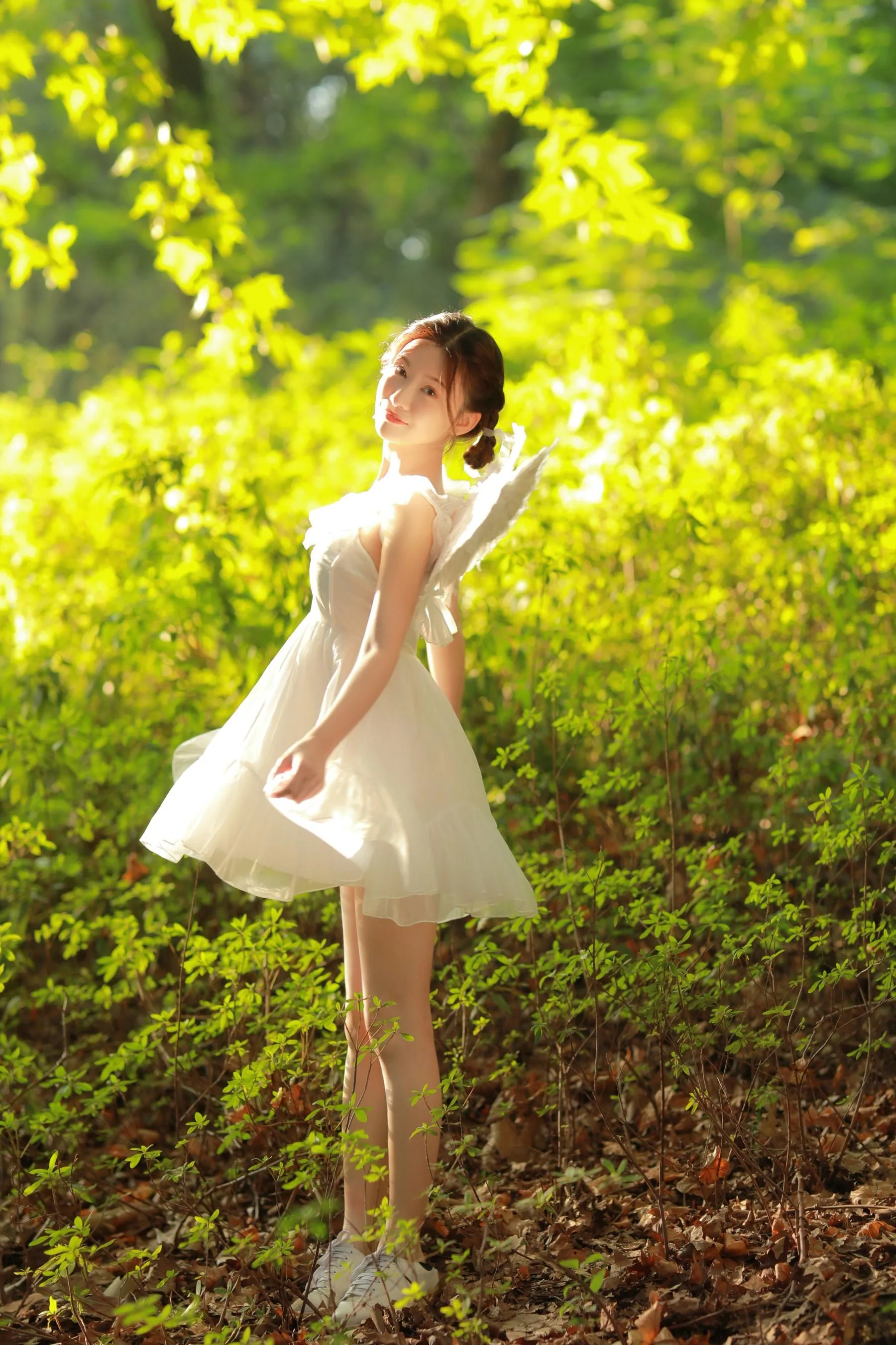 [YITUYU艺图语]2022.08.10 逆光 莹 [22P]插图5